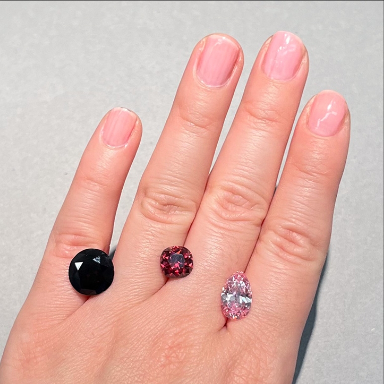 "Winston Red": вчені вперше розкрили таємниці найзагадковішого діаманта